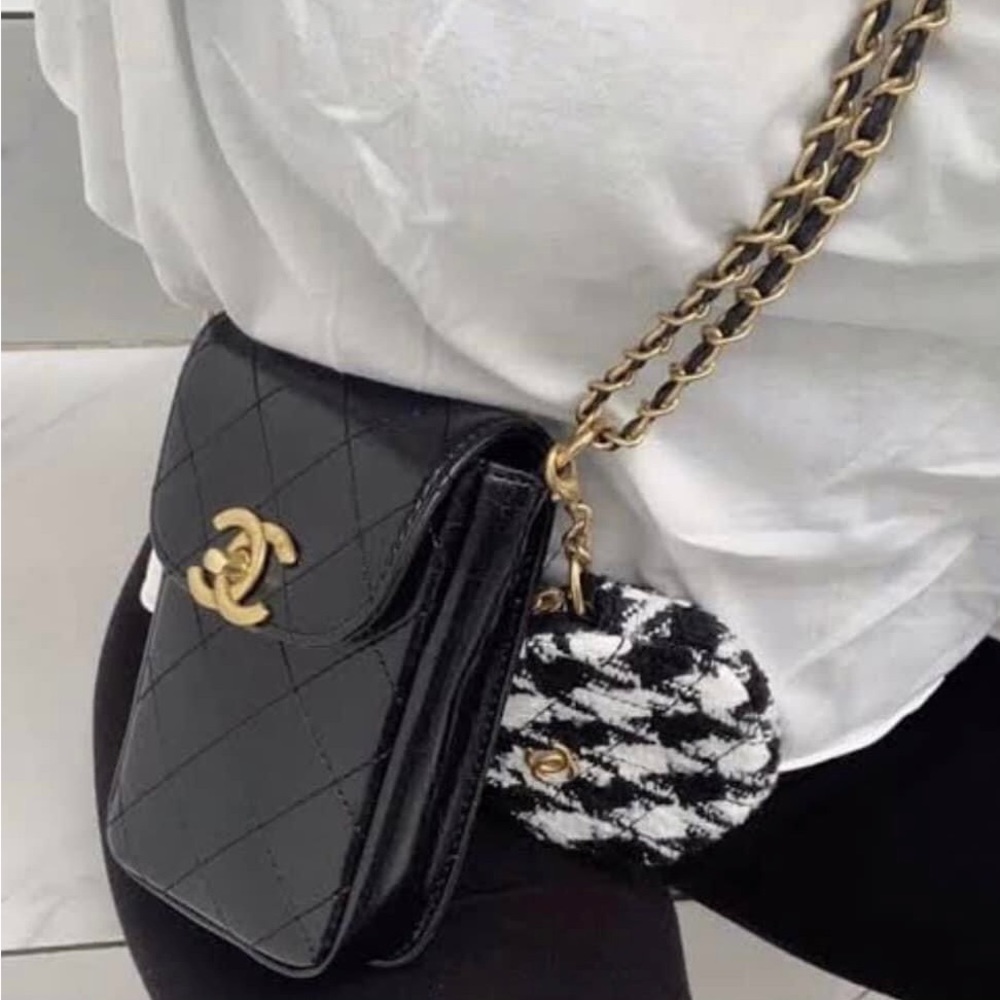 Chanel Gift makeup bag